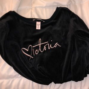 victora’s secret sweater